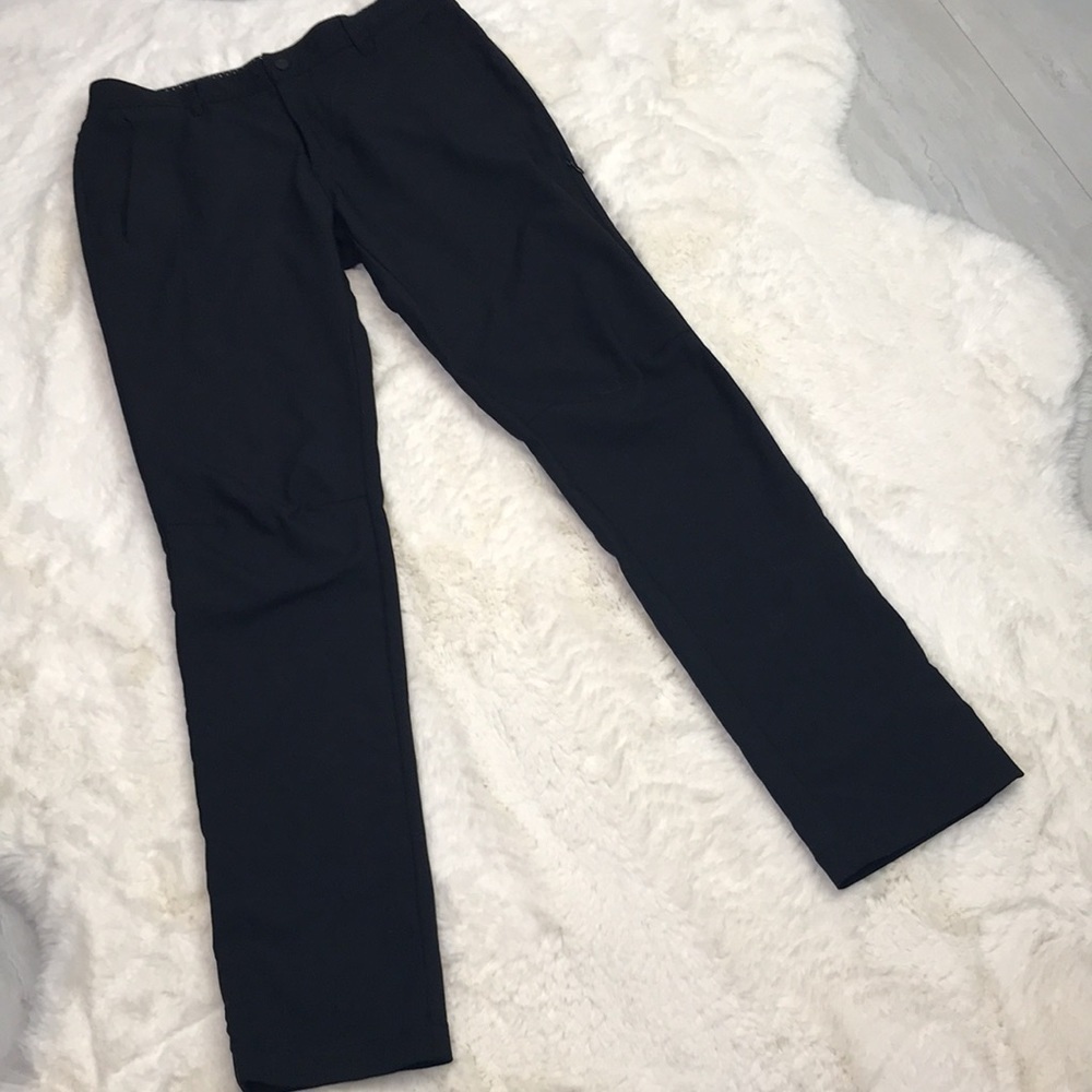 Lululemon Women’s Black Casual Pants Size 34